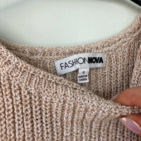 Knitted Crop Top - Picture 3 of 7